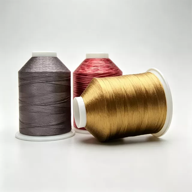 Muti Color Polyester 120d/2 40 Snáithe Meaisín Bróidnéireachta Meáchan